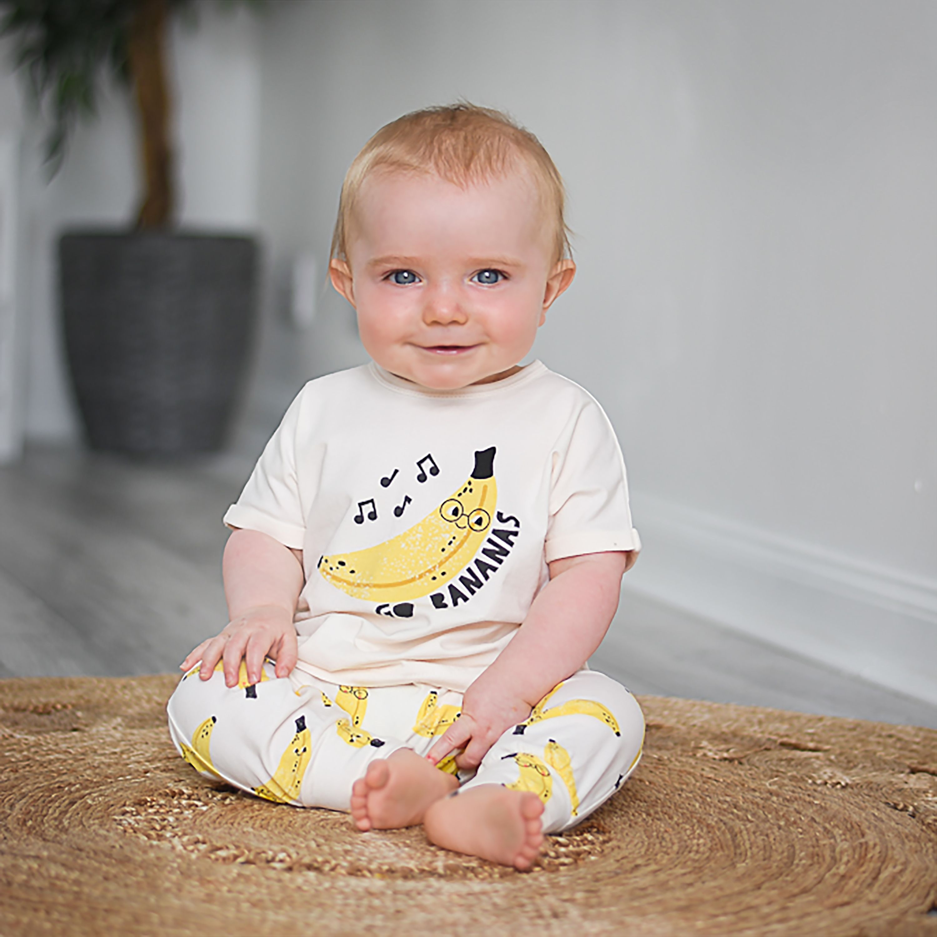                                                                                                                                                   Banana Baby Set 